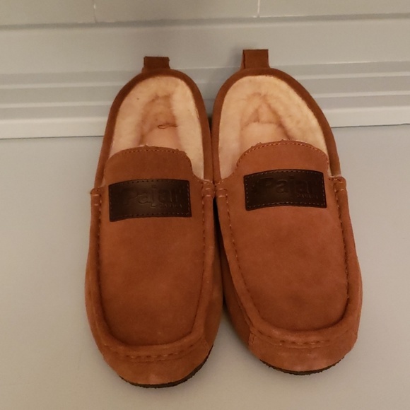 slip on loafers canada